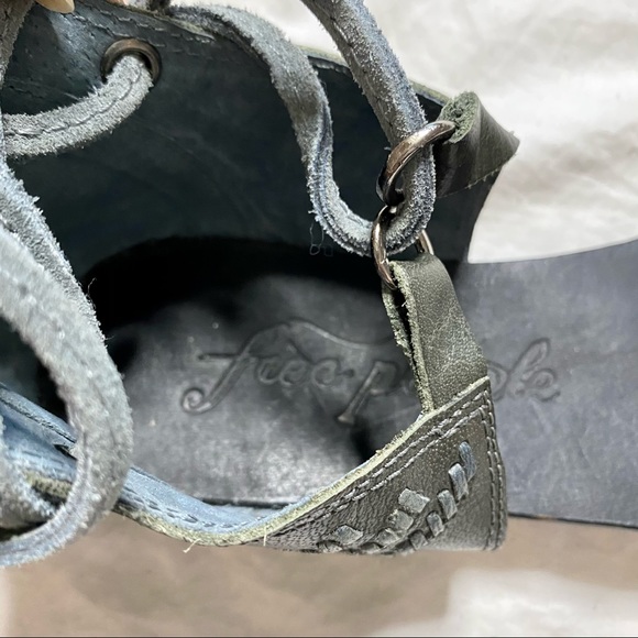 NWOT Leather Gladiator Sandals - Picture 5 of 16